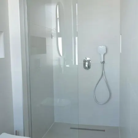 Casa V Bencun Deluxe Queen krevet i doručak