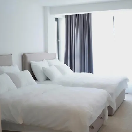 Casa V Bencun Deluxe Queen 4*