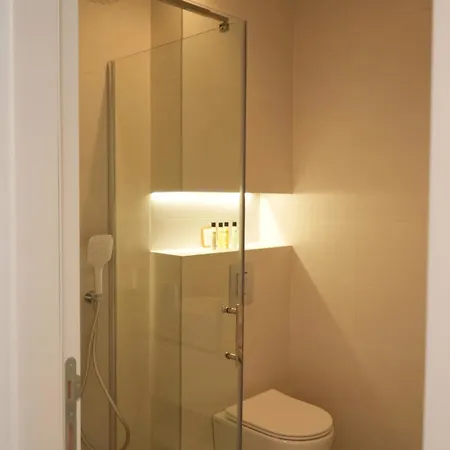 krevet i doručak Casa V Bencun Deluxe Queen 4*